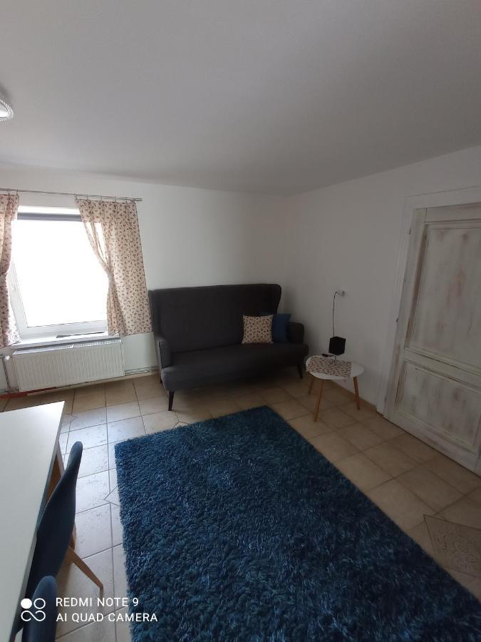 Apartman Julrich Vrbov Exterior foto