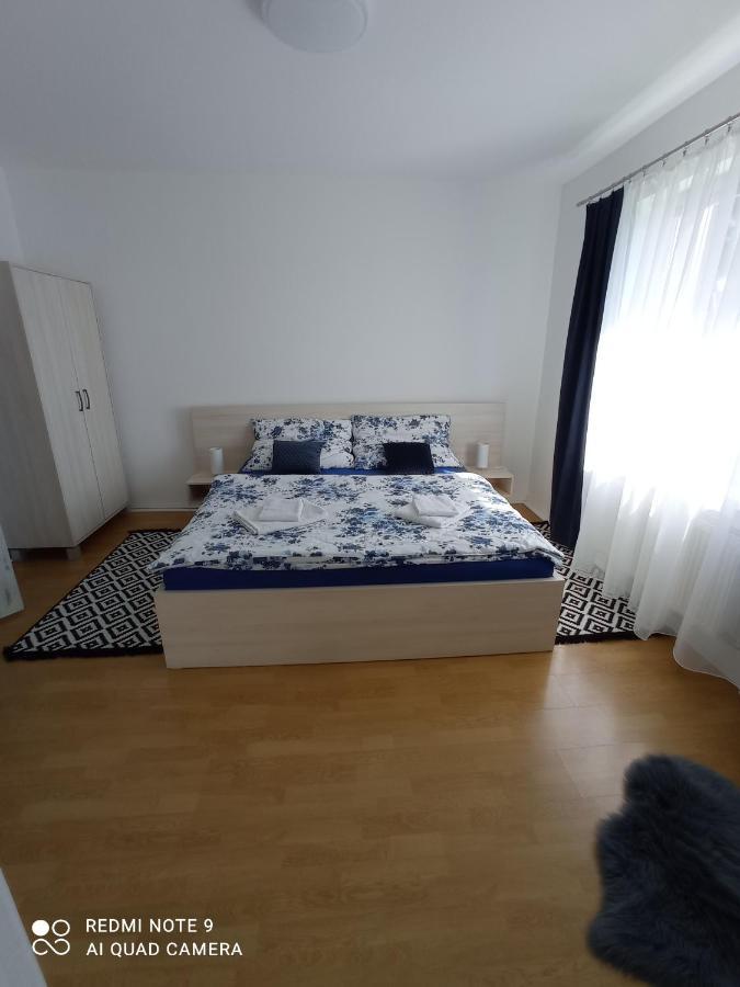 Apartman Julrich Vrbov Exterior foto